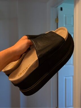 Inuikii Black Platform Slide Mules with Tan Insole